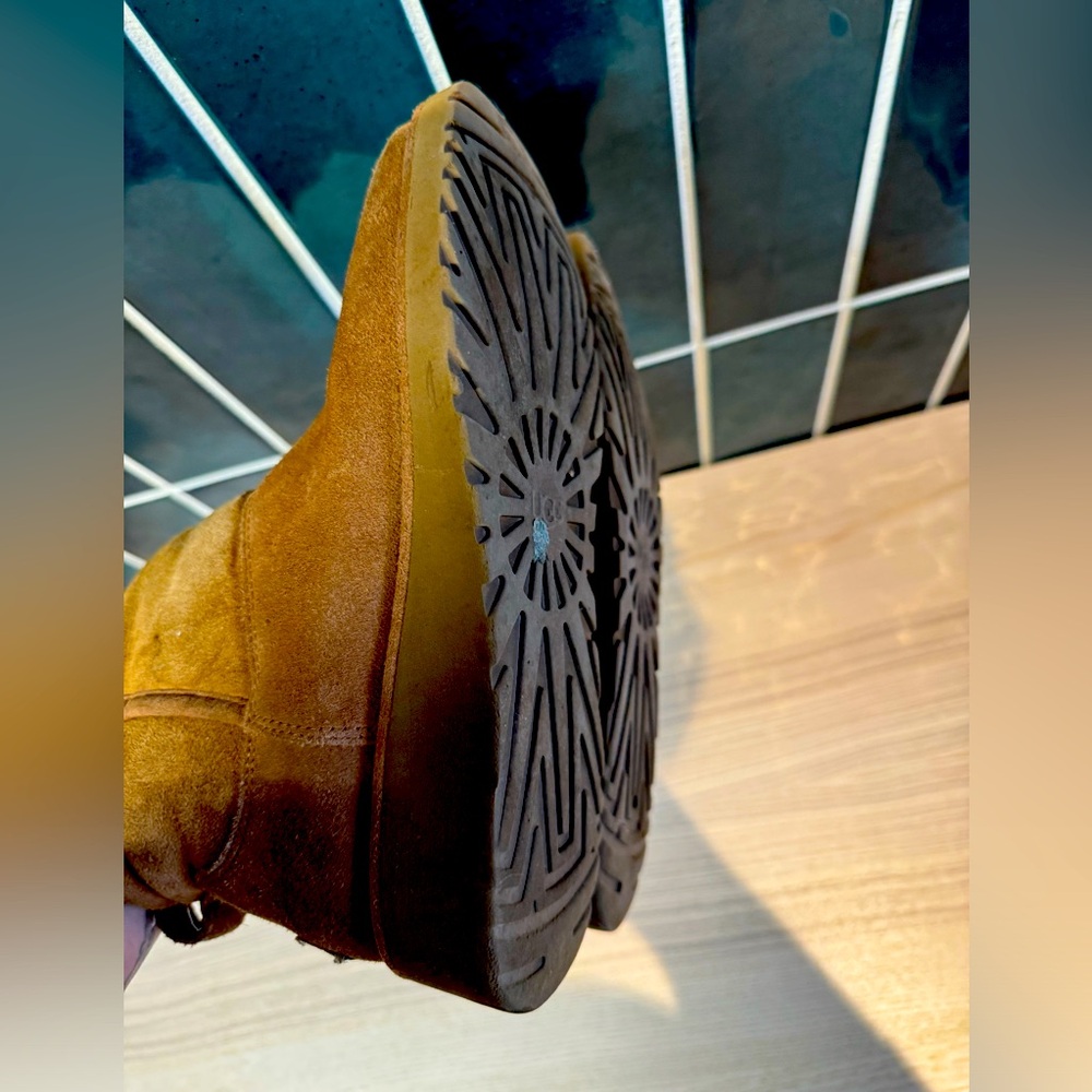 Ugg Mini Boot - image 4